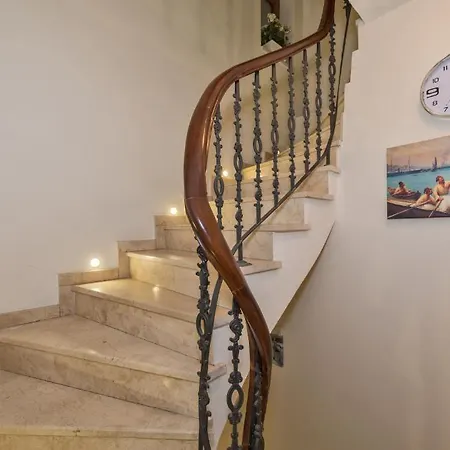 Taksim Center Apartmán