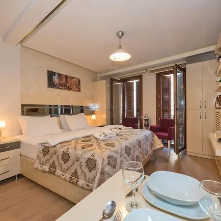 Taksim Center * Istanbulská provincie