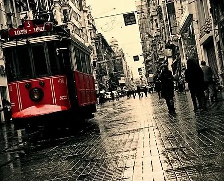 Taksim Center Apartmán *