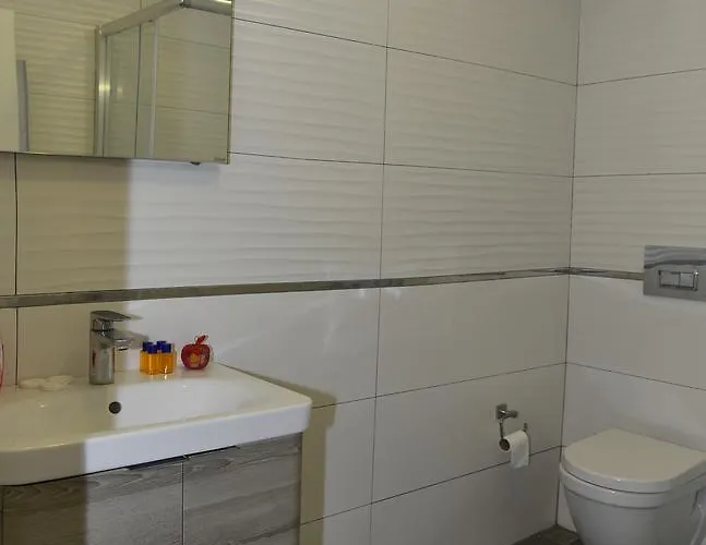 아파트 Taksim Center