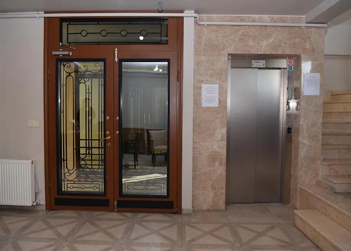 아파트 Taksim Center