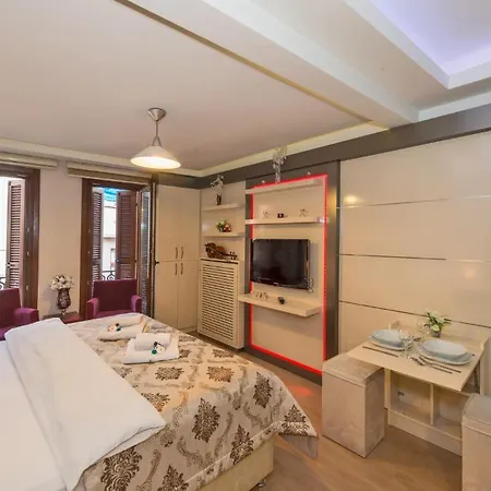 Taksim Center Apartamento *